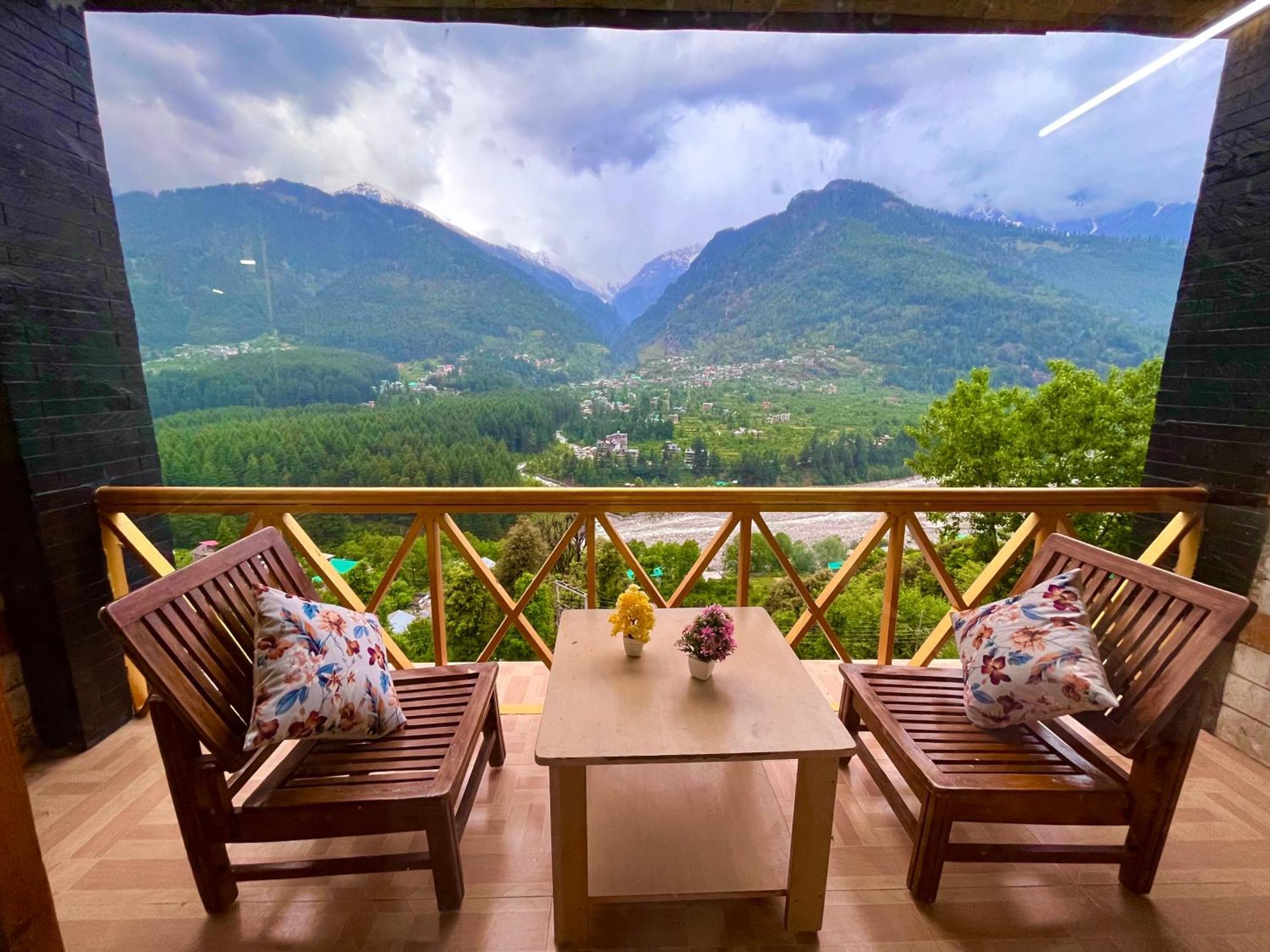 Naina Spring Resort, Manali - Away From City Hustle Manali (Himachal Pradesh) Bagian luar foto